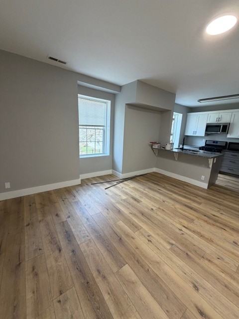 430 Bunkerhill Drive - Photo 6 of 20