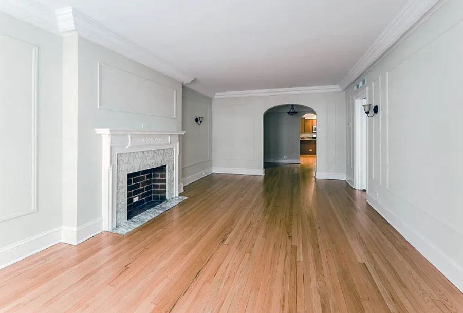 N Dewitt Pl & E Chestnut St - Photo 4 of 18