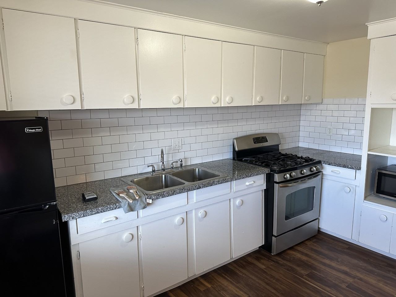 4900 West 8th Avenue - Photo 2 of 6