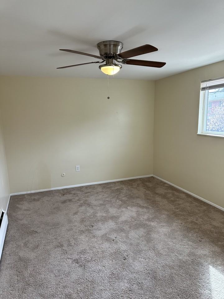 4900 West 8th Avenue - Photo 5 of 6