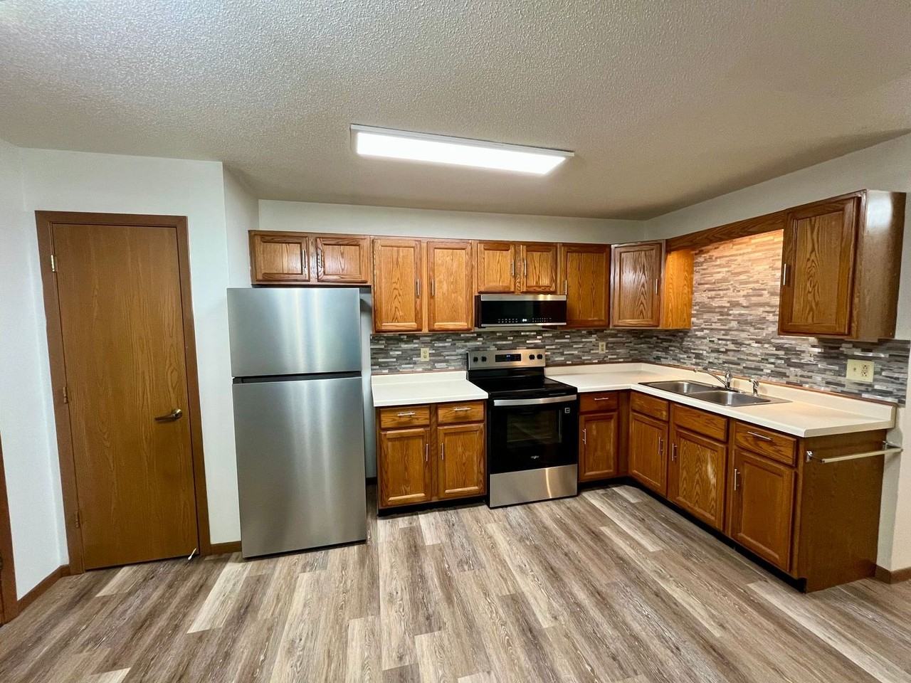 416 Mill St. - Photo 3 of 15