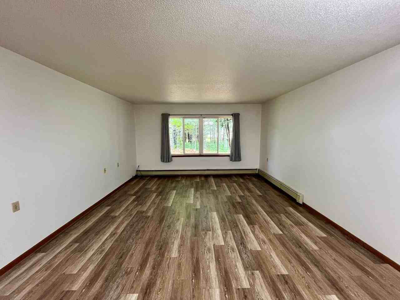 416 Mill St. - Photo 5 of 15