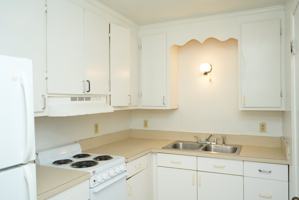 featured image of 1204 Carlton Ave