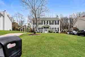 featured image of 1616 Coventry Woods Ct