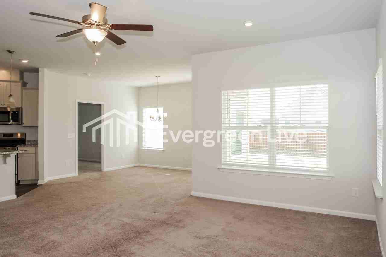 120 Emma Grace Ln - Photo 2 of 15