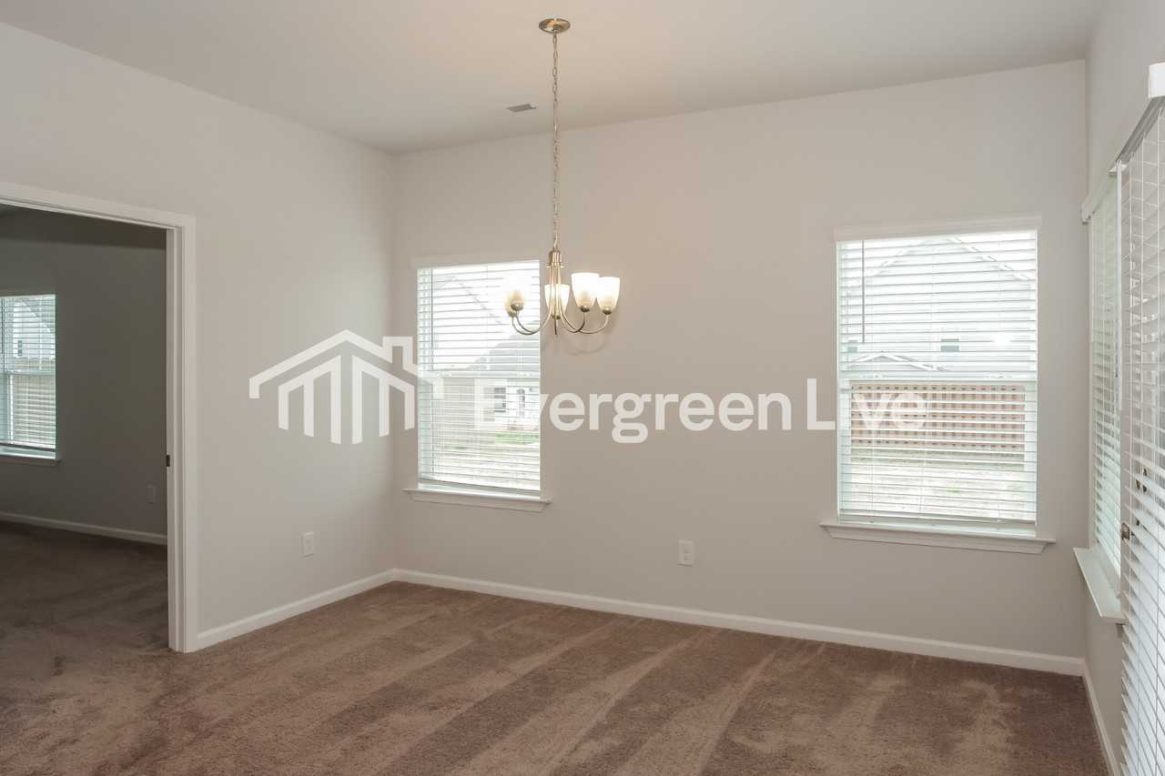 120 Emma Grace Ln - Photo 5 of 15