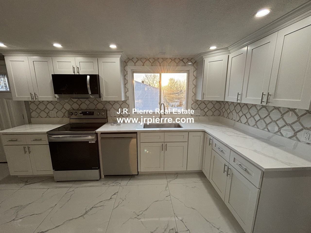 100 Bonner Ave #2 - Photo 2 of 21