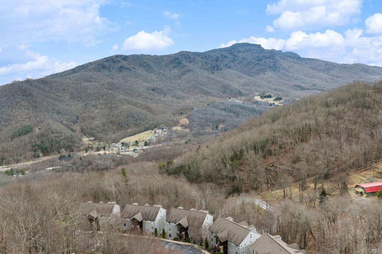 175 Hawks Peak Ln - Photo 2 of 25