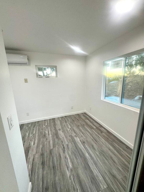 617 Mott St - Photo 3 of 7