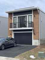 featured image of 1142B Springwood Ave