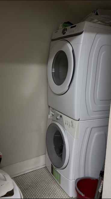 1433 W 24th St - Photo 3 of 5