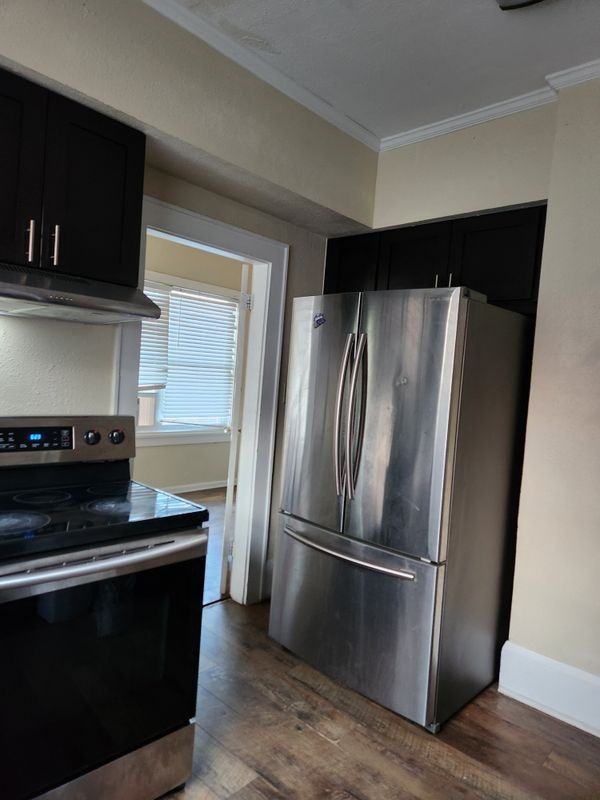 731 Avenue A Sw ##B - Photo 2 of 13