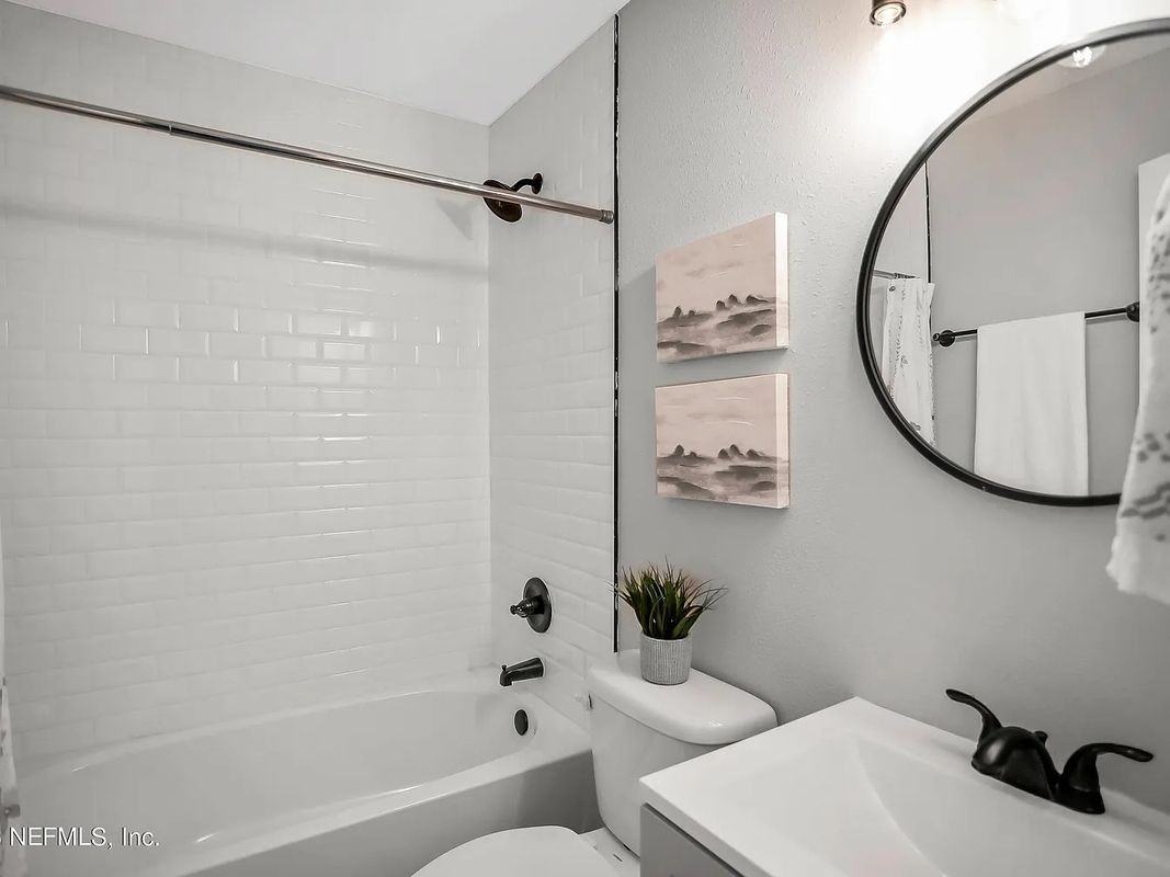 1532 Parrish Pl - Photo 4 of 21