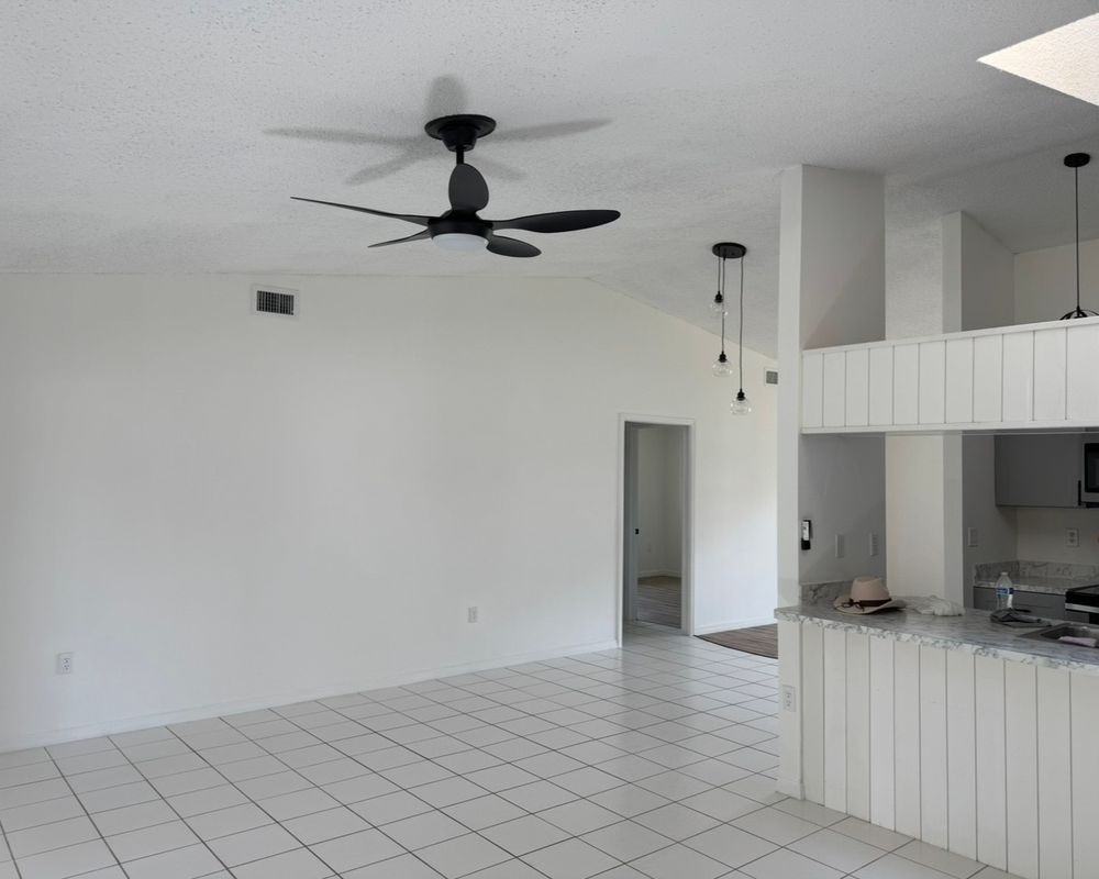 2391 Briarwood St - Photo 5 of 13