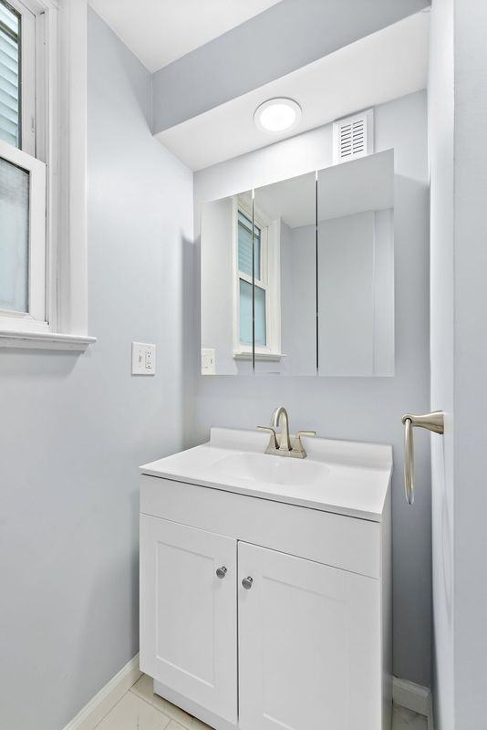 736 2nd St - Photo 2 of 20