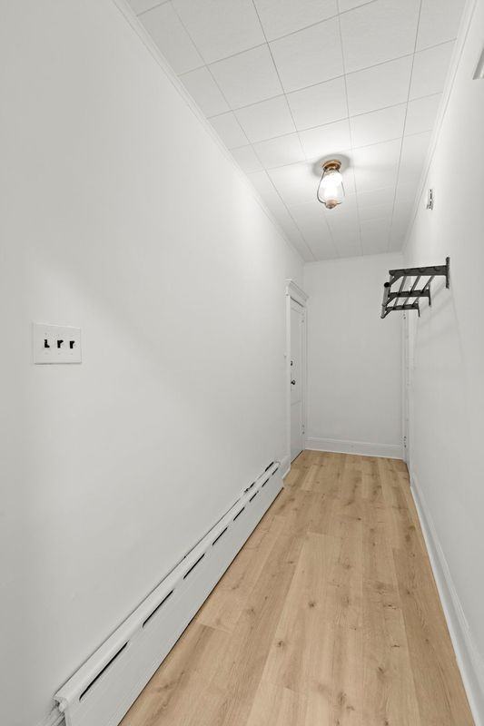 736 2nd St - Photo 4 of 20