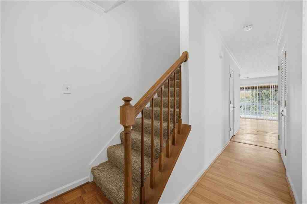 4066 Heritage Valley Ct - Photo 2 of 20