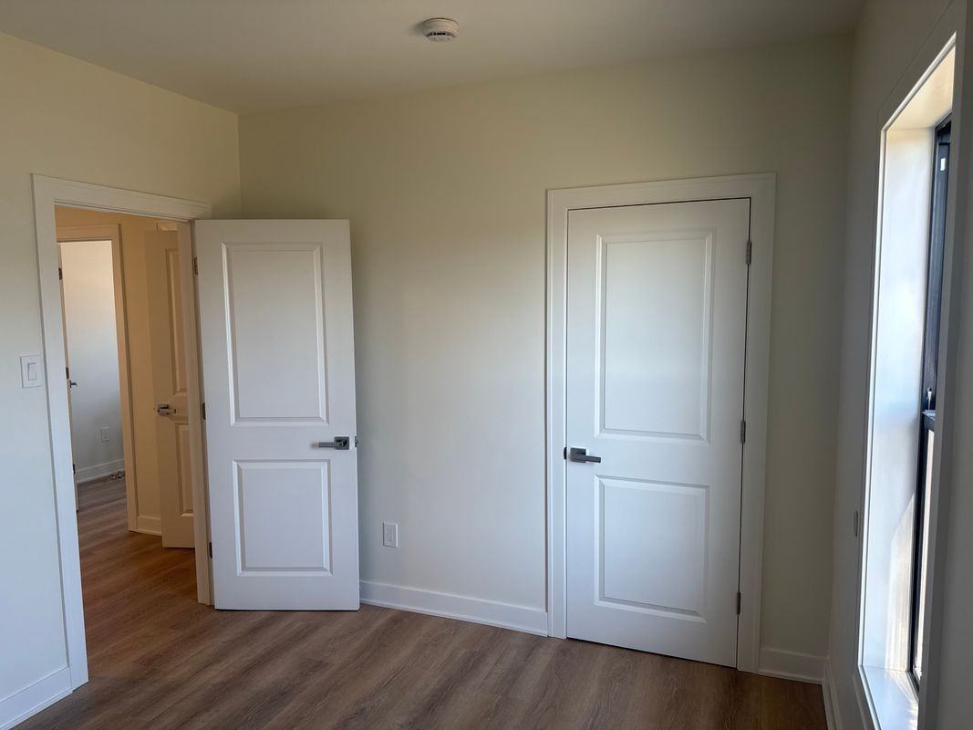 6183 Hecla St - Photo 4 of 11