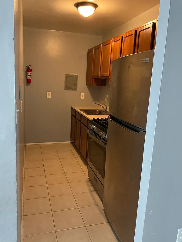 5105 F St Se ##101 - Photo 4 of 5