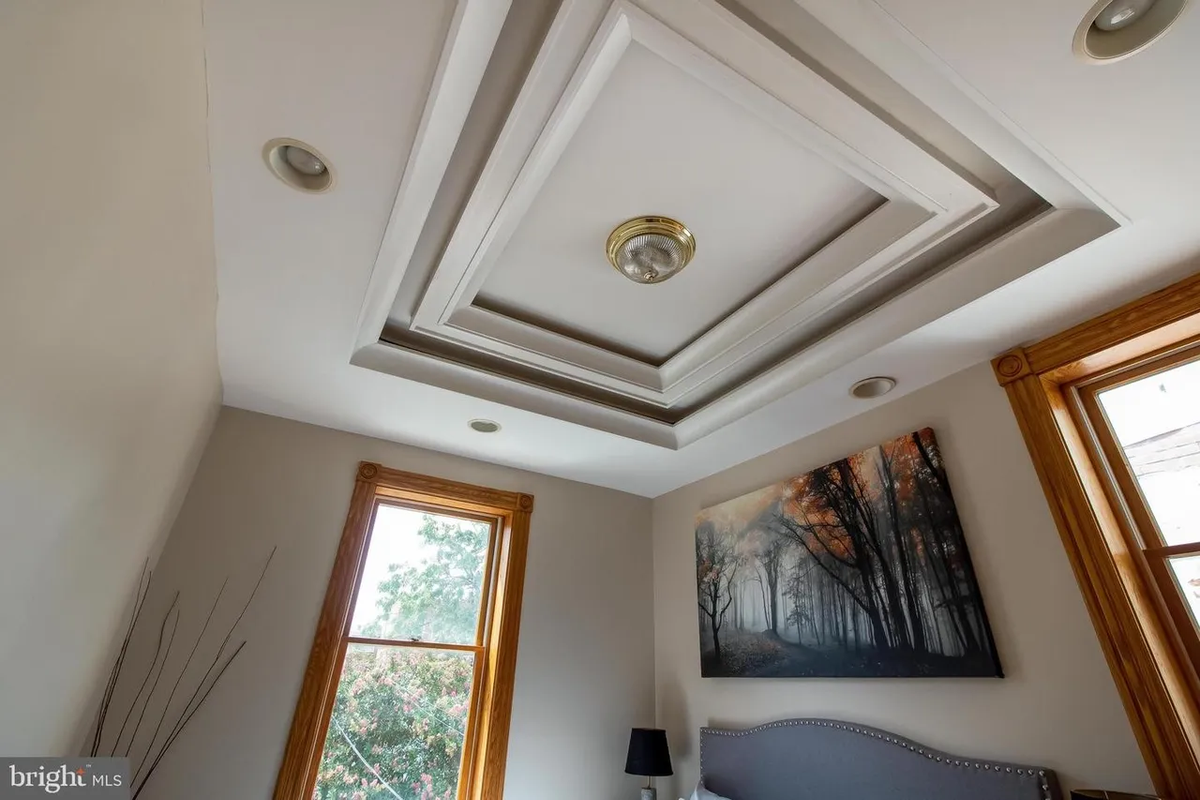 447 17th St Se ##1 - Photo 5 of 9