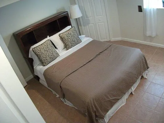 5523 Illinois Ave Nw - Photo 2 of 7