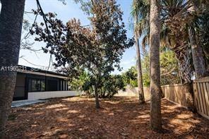 2573 Sw Cain St - Photo 3 of 20
