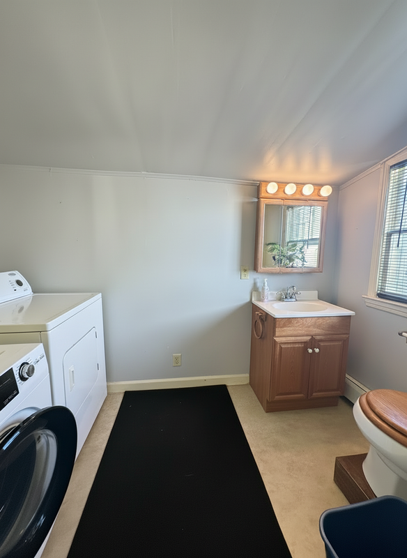 30 Cedar St - Photo 3 of 11