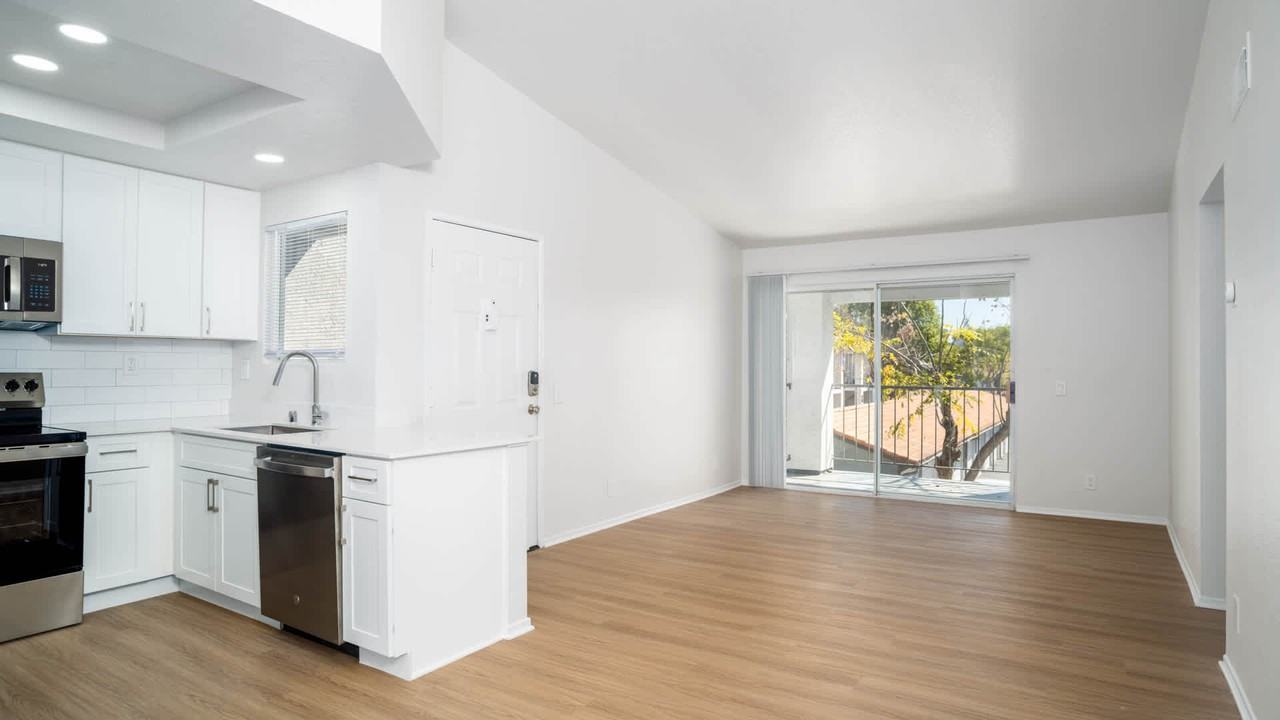 Siena Terrace - Photo 4 of 29