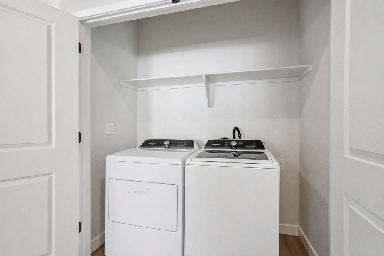 Alpine Crossing Townhomes - Photo 6 of 8