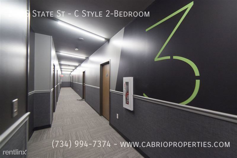 Corner House Apartments (205 S. State) - Photo 7 of 50