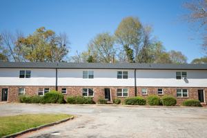 featured image of 1140 N Franklin Rd