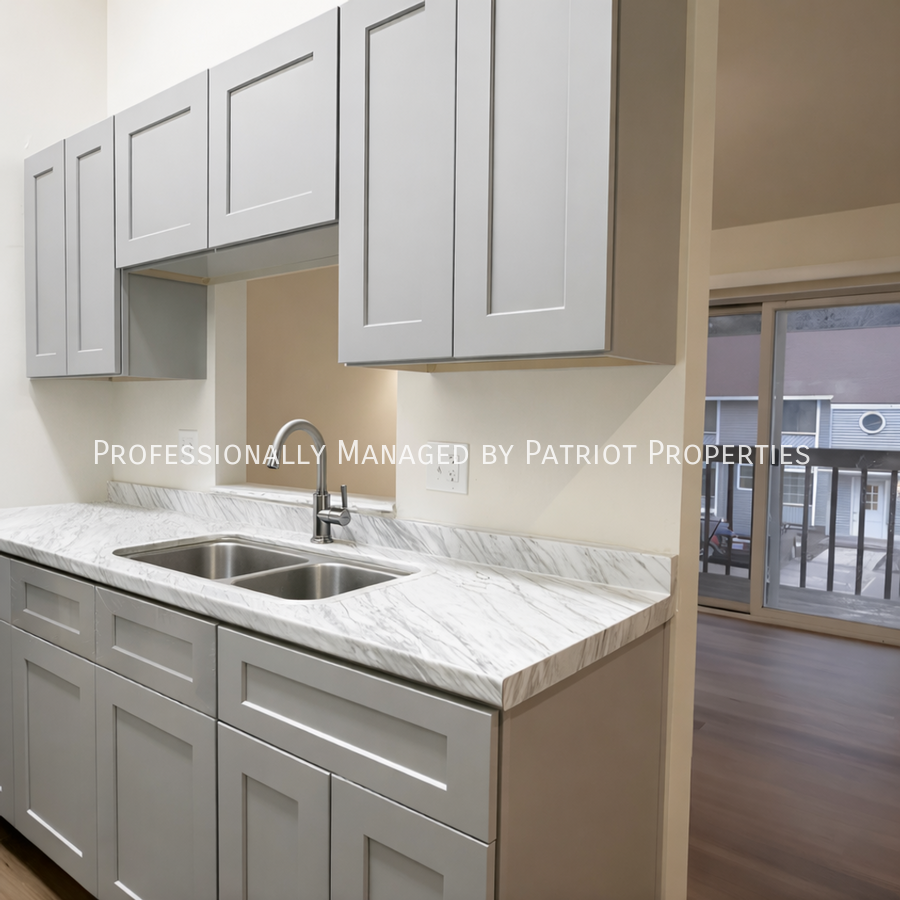 Pinebrook Corner Apartments - Photo 5 of 31