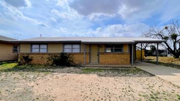 featured image of 3900 Parkway Rd