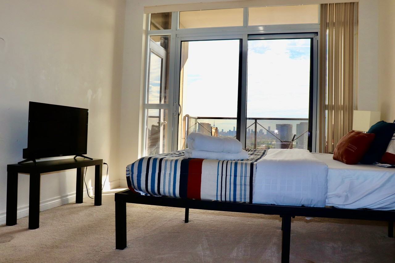 133 Wynford Drive #1805 - Photo 7 of 10