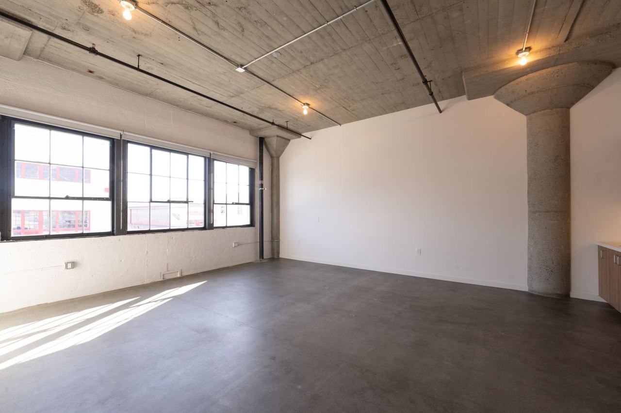 STOREHOUSE LOFTS - Photo 3 of 5