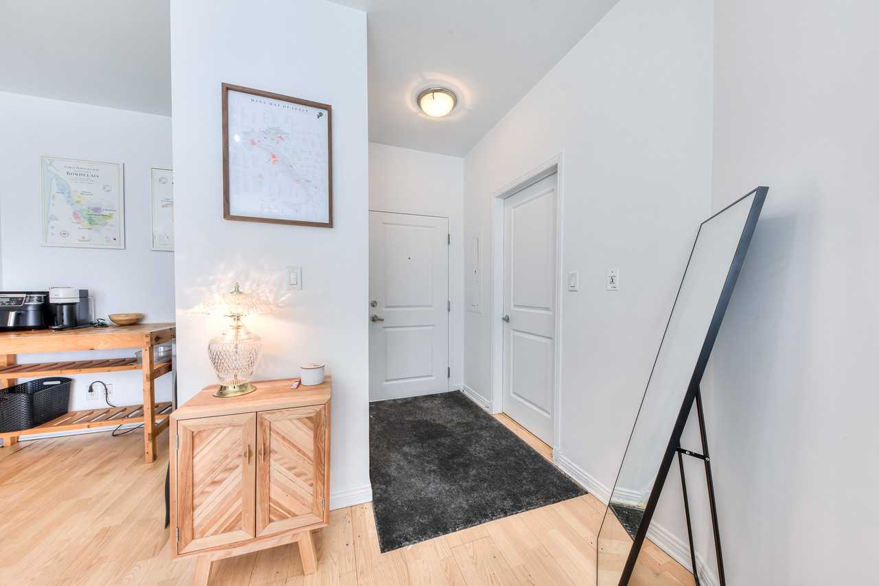 551 Rue de la Montagne #108 - Photo 3 of 19