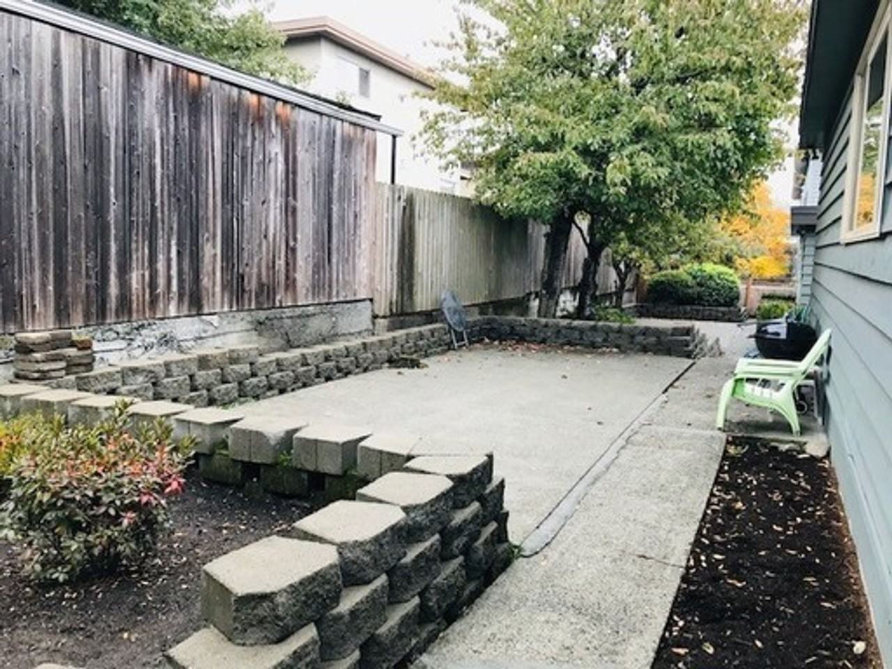 Rose Apartments - Photo 4 of 6