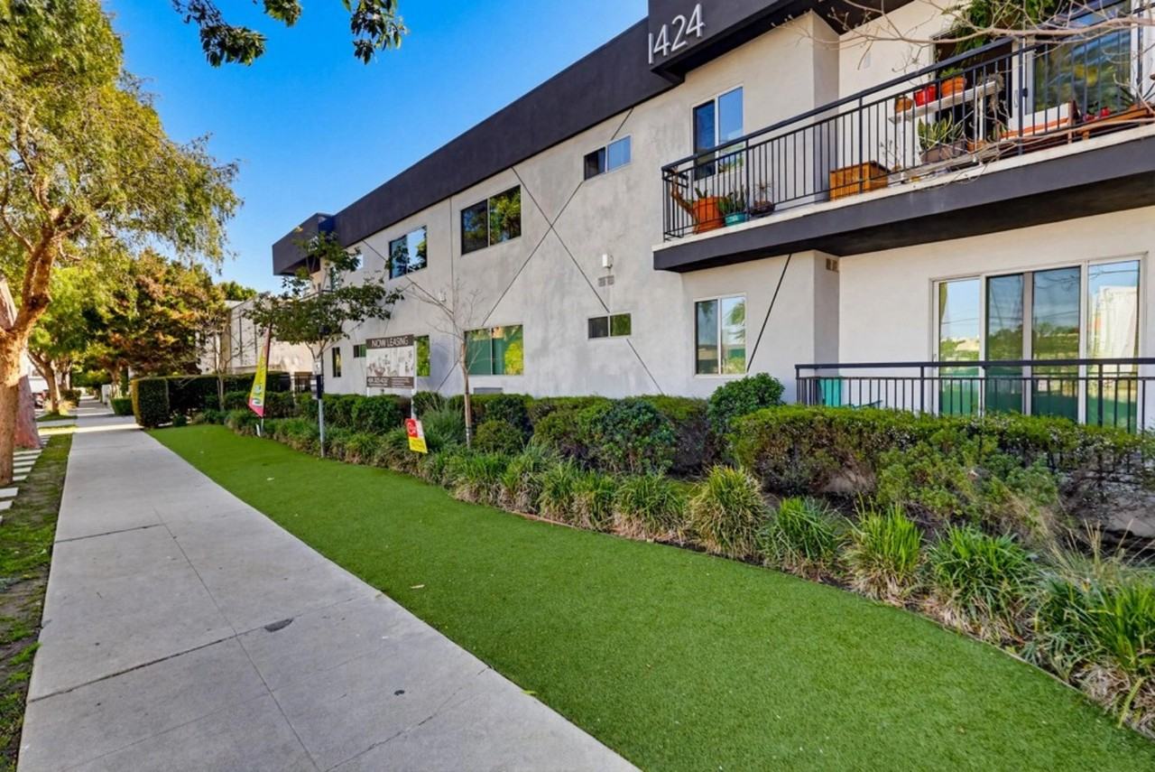 12th Street - Photo 5 of 50