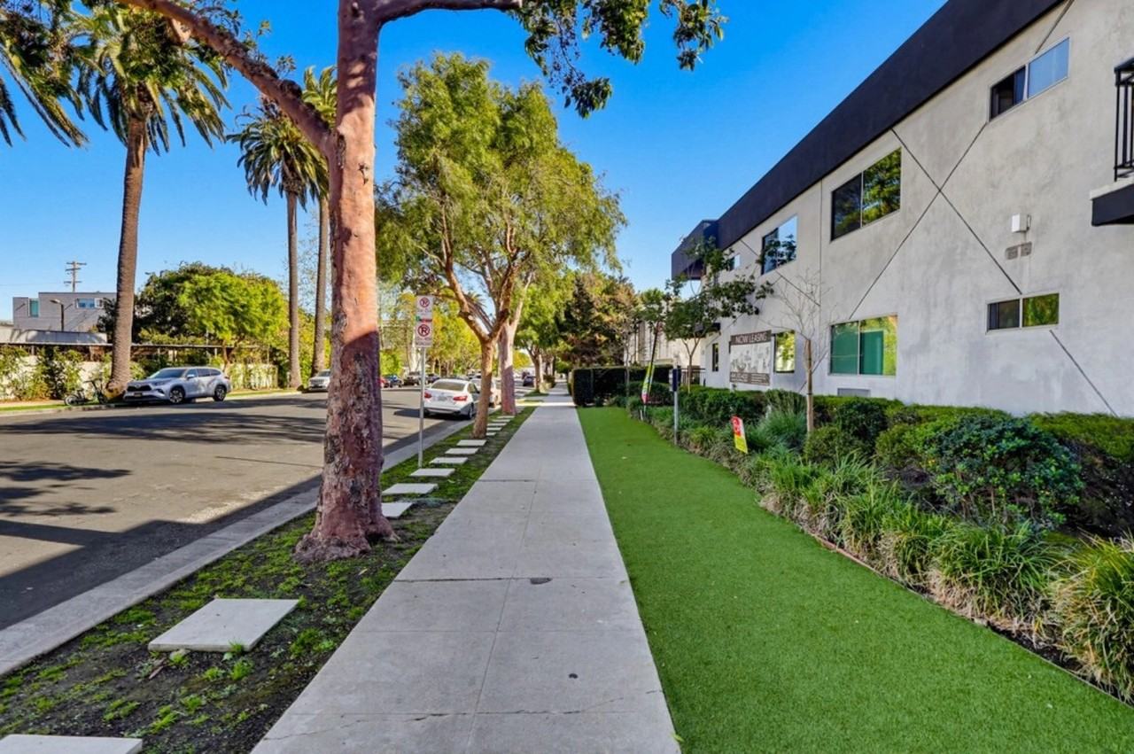 12th Street - Photo 7 of 50