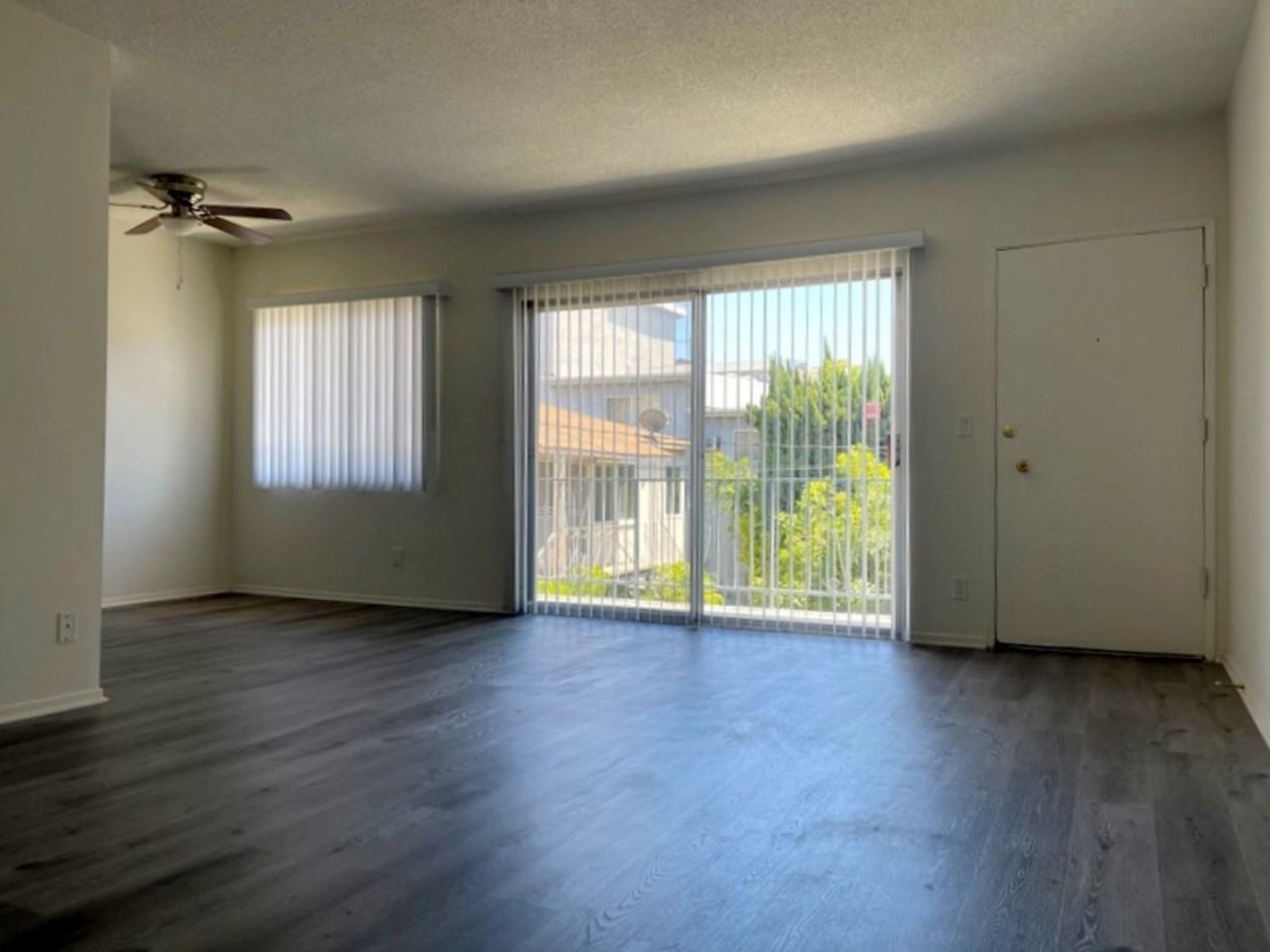 1240 Saltair Avenue, - Photo 4 of 50