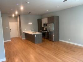 featured image of 5117 S Kenwood Ave