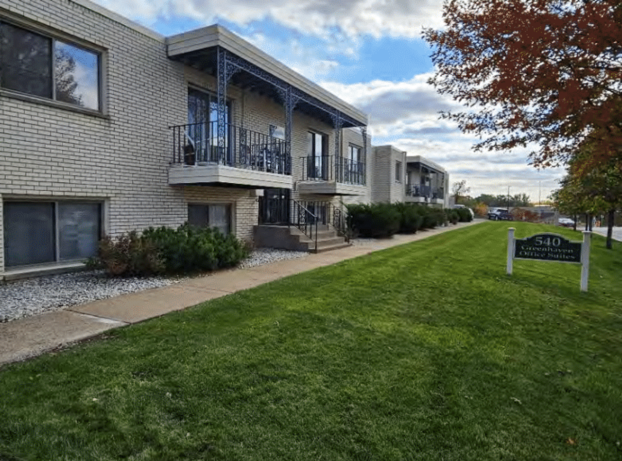 Greenhaven Apartments - Photo 3 of 9