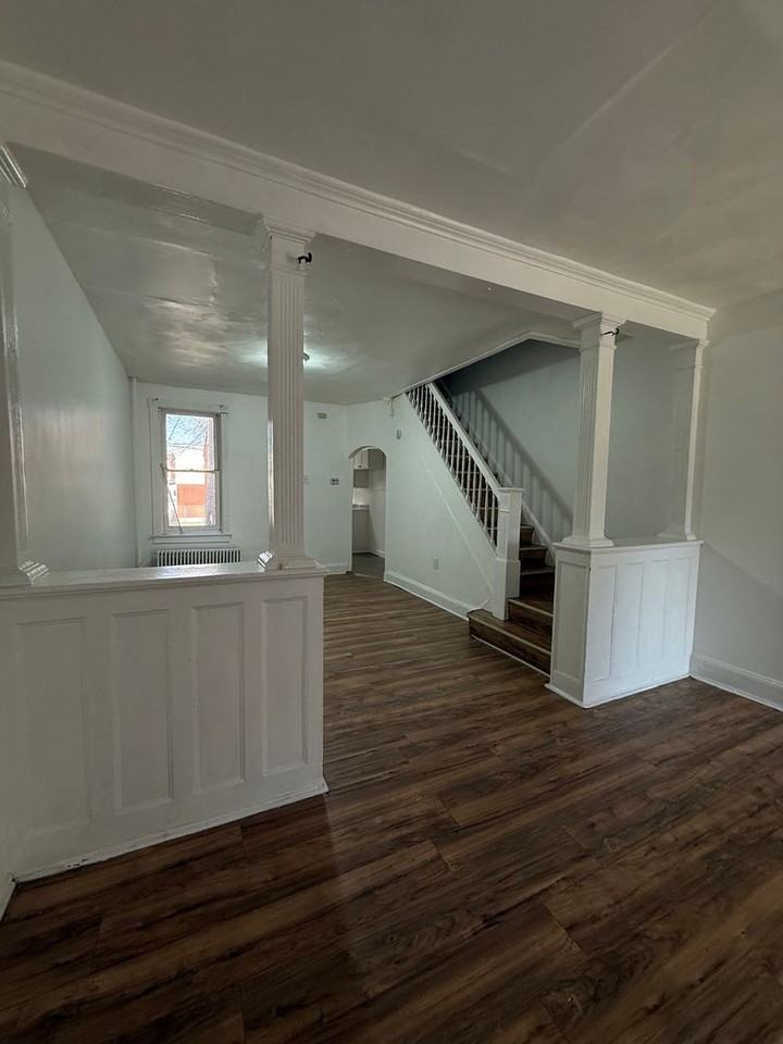 234 Walnut Ave - Photo 4 of 22