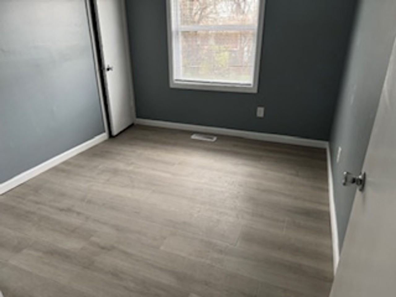 3710 Montevideo Dr - Photo 5 of 11