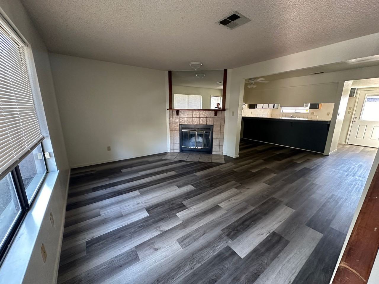 7800 Westfield Rd - Photo 2 of 13