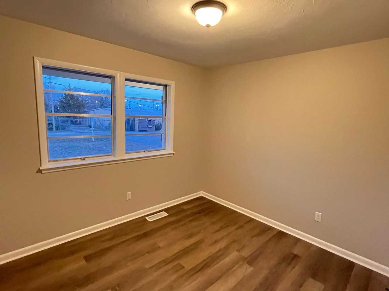 1506 Coleman Ave - Photo 7 of 15