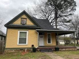 923 S 18th St - Photo 1 of 1