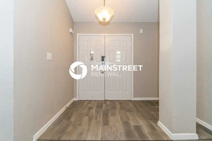 3300 Fairview Dr - Photo 3 of 14