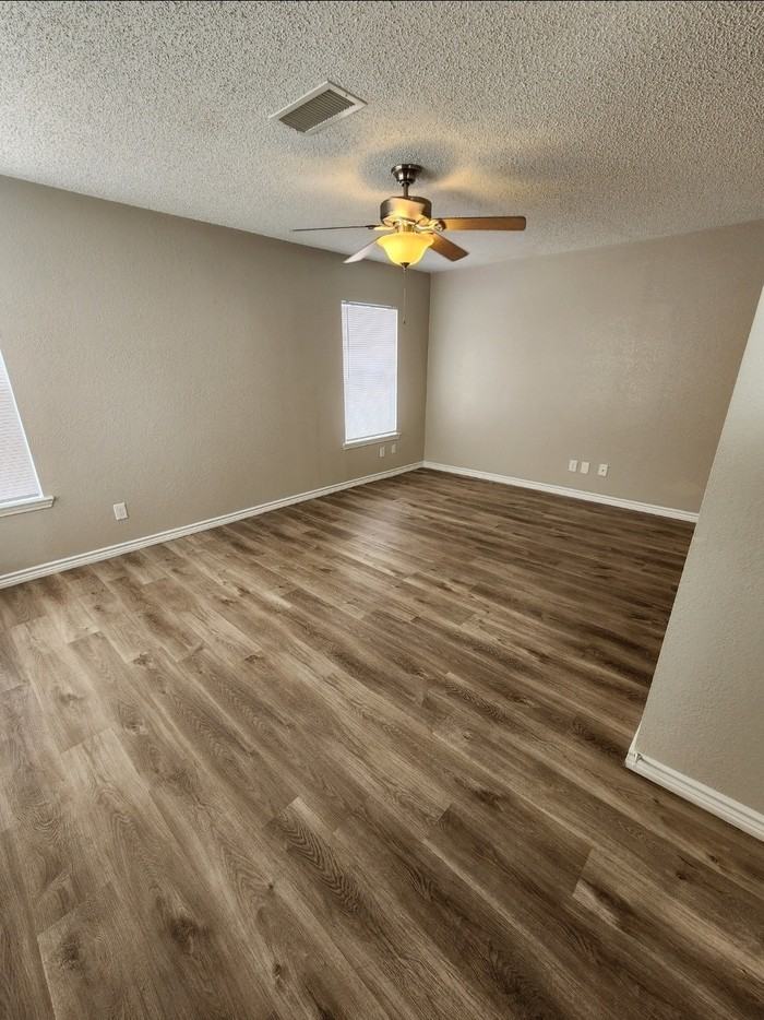 501 W Cuthbert Ave - Photo 2 of 19