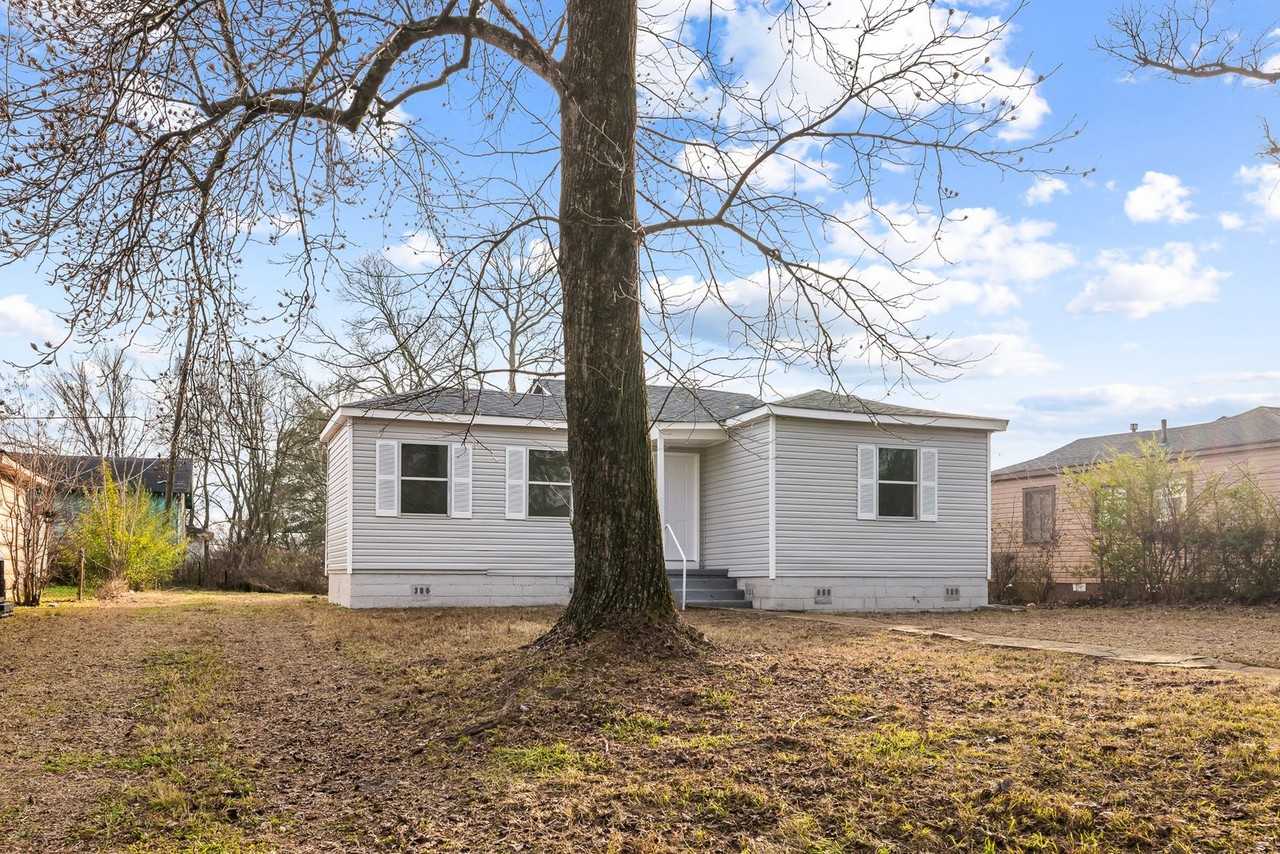 829 51st Street Ensley - Photo 3 of 16